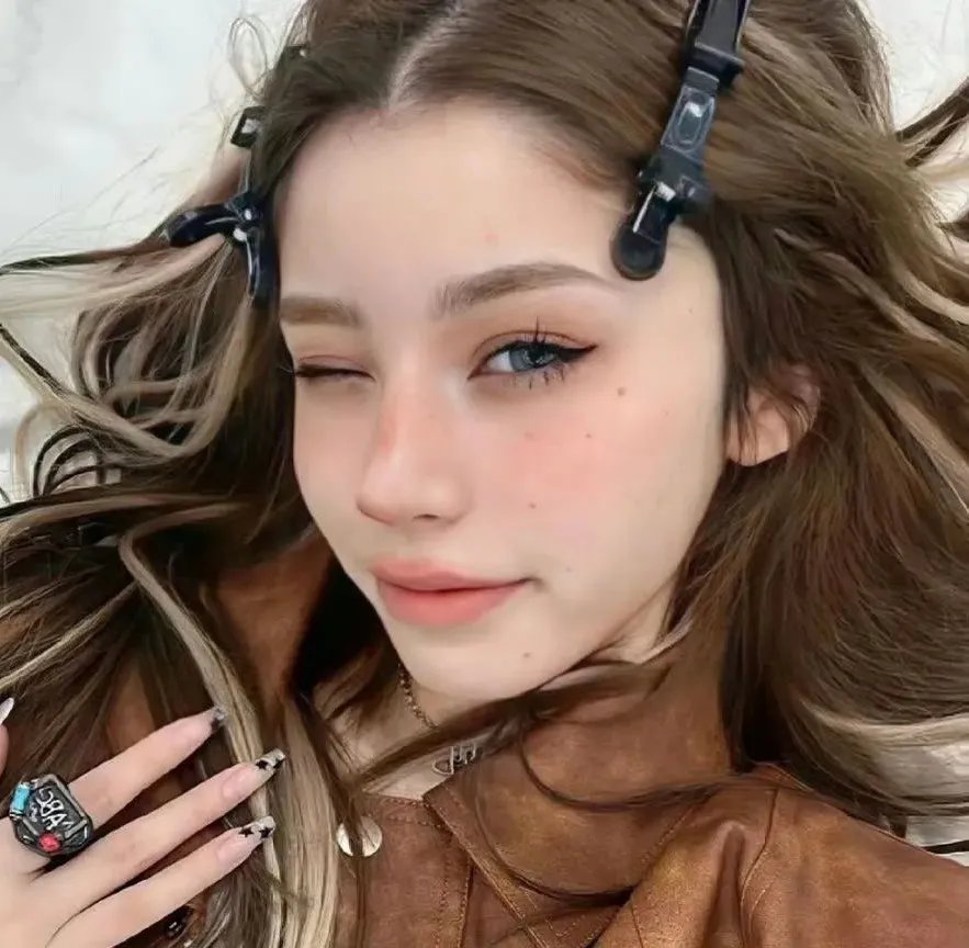 我的差评女友 海报